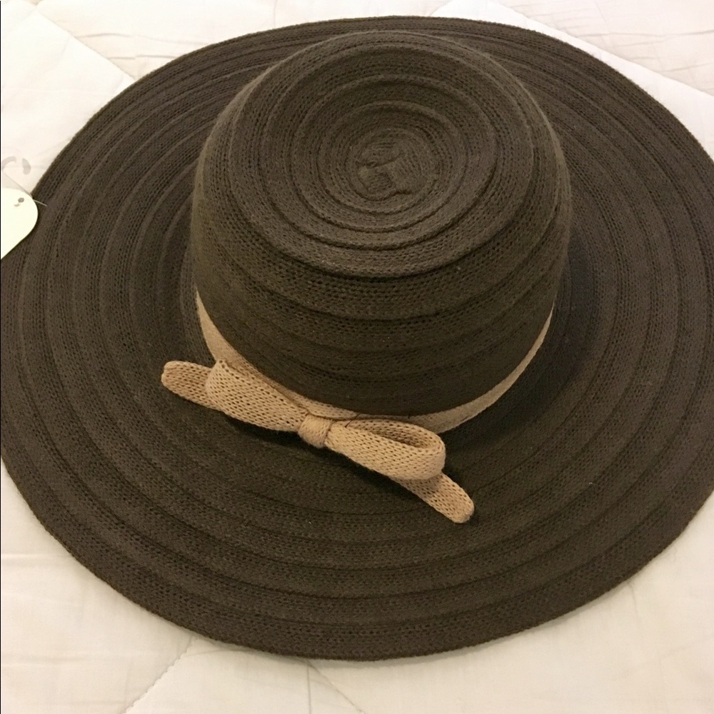 ❄️🍁🍁Jessica Simpson floppy hat 🍂🍁❄️